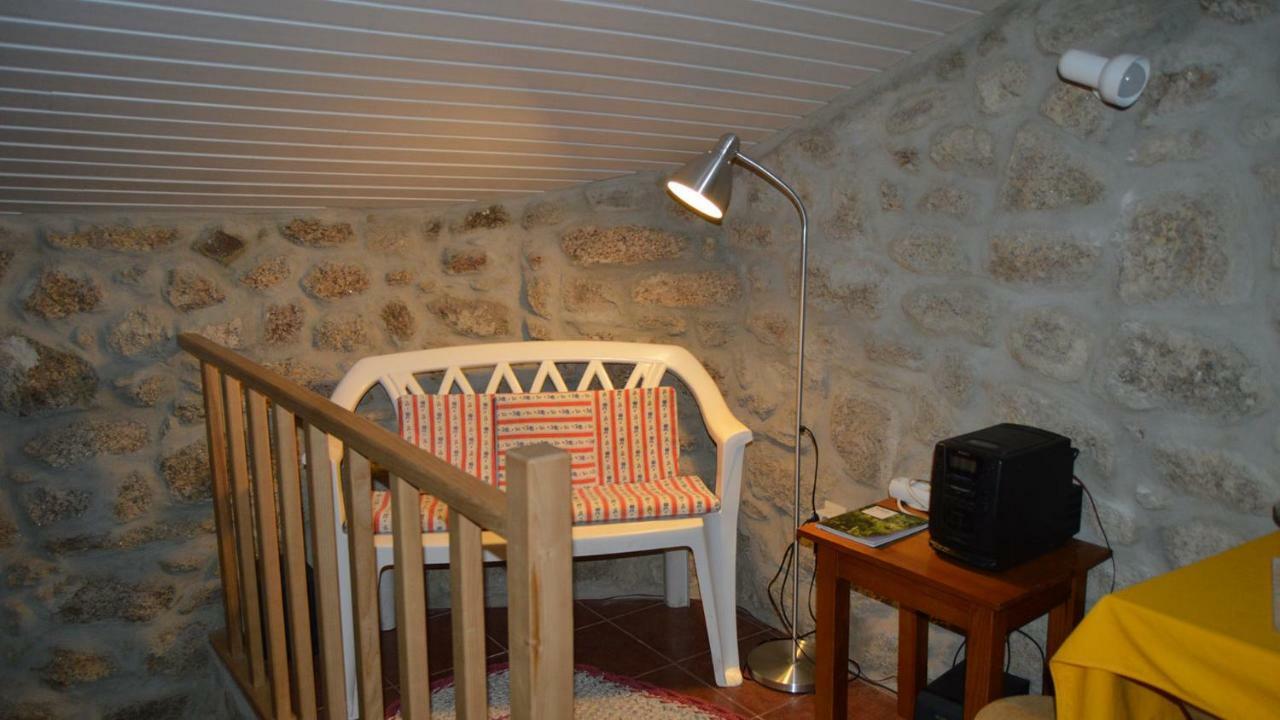 Casa De Amigos Apartment Monsanto Luaran gambar